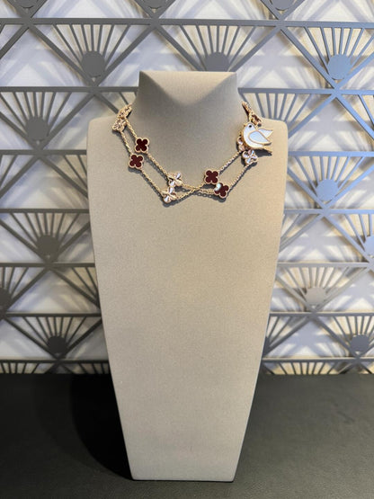 [Leaves]CLOVER 20 MOTIFS LASER CARNELIAN NECKLACE