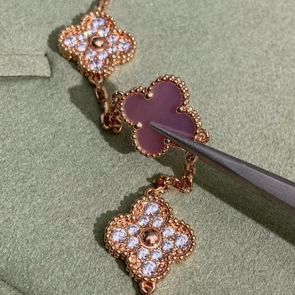 [Leaves]CLOVER 10 MOTIFS DIAMOND PINK MOP NECKLACE
