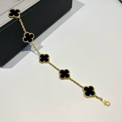 [Leaves]LUCKY CLOVER 5-MOTIF BRACELET - BLACK OXNY COLLECTION