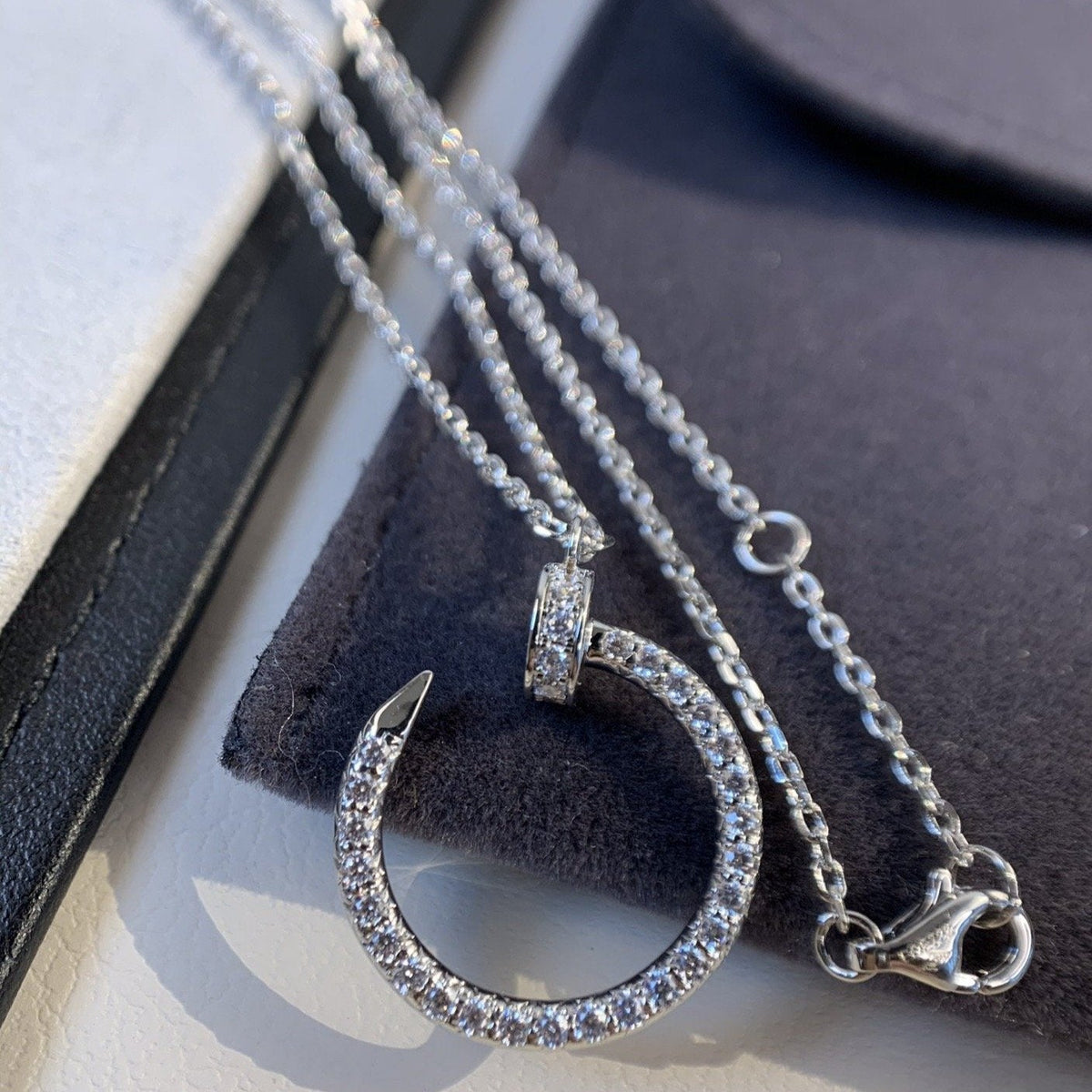 [Leaves]JUSTE NECKLACE SILVER DIAMONDS