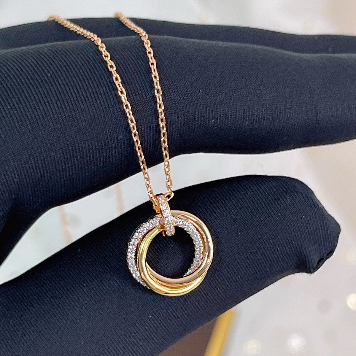 [Leaves]TRINITY NECKLACE SILVER GOLD PINK GOLD DIAMONDS