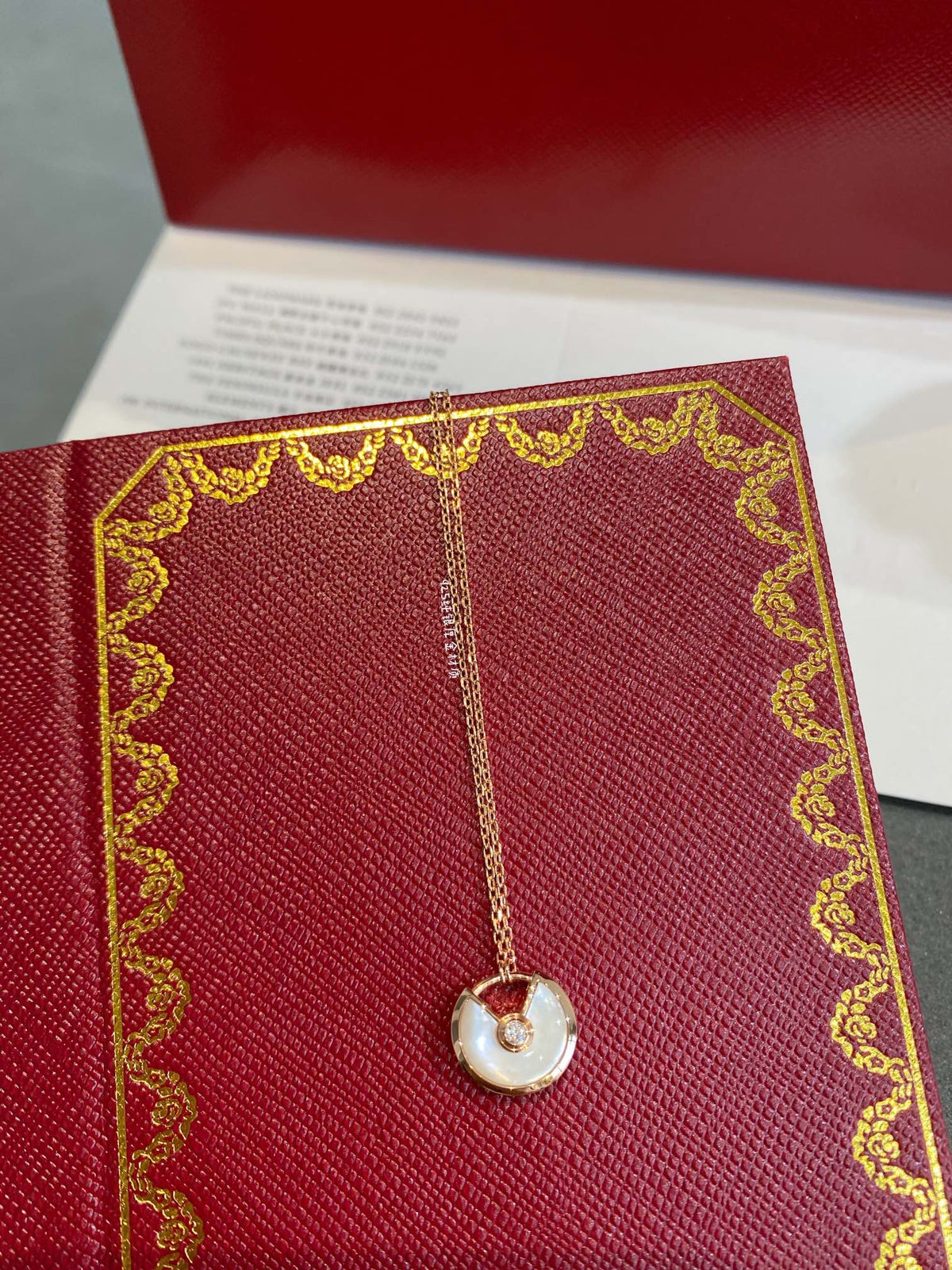 [Leaves]AMULETTE ROSE GOLD MOP NECKLACE