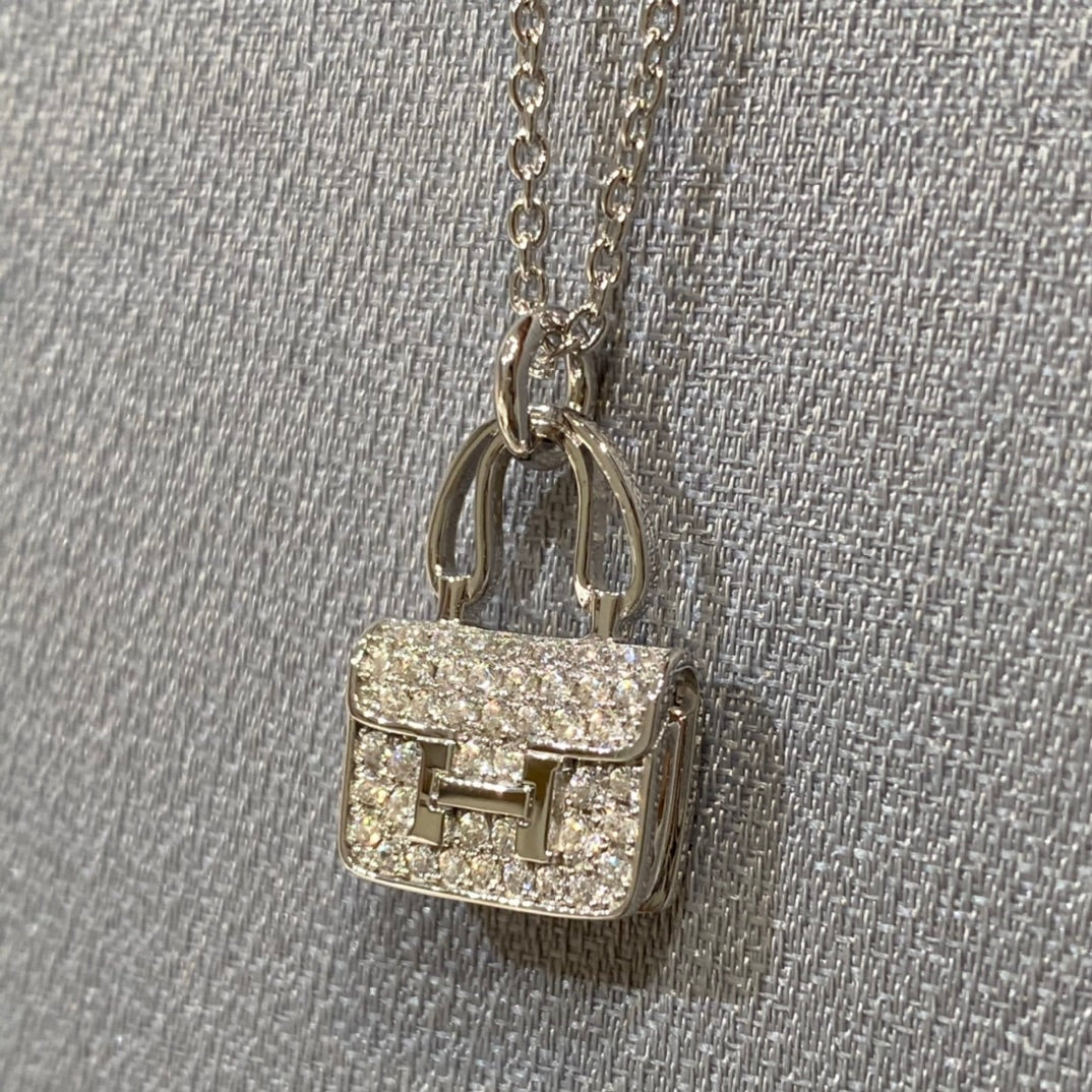 [Leaves]CONSTANCE PEDANT DIAMOND NECKLACE