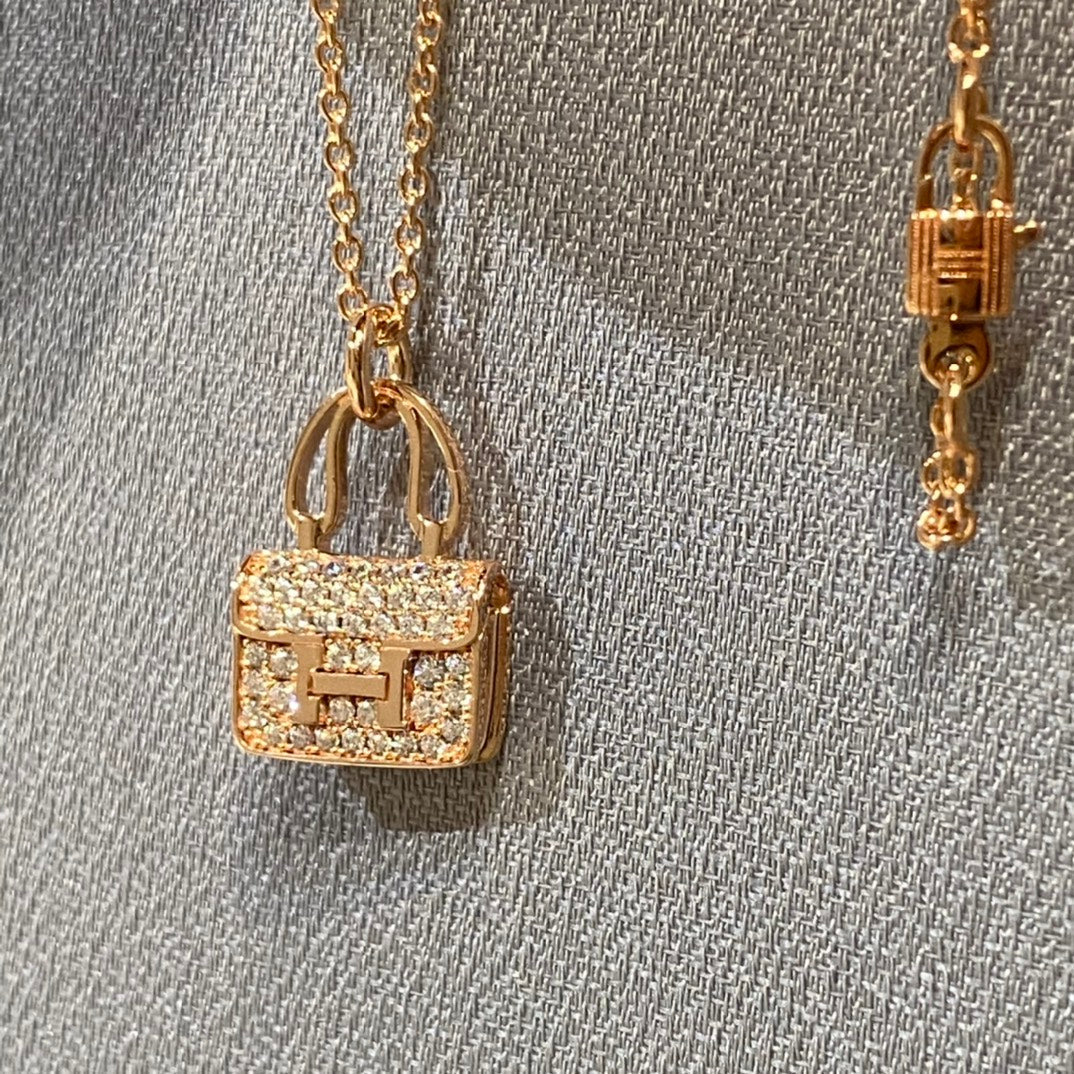 [Leaves]CONSTANCE PEDANT DIAMOND NECKLACE