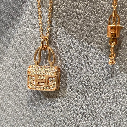 [Leaves]CONSTANCE PEDANT DIAMOND NECKLACE