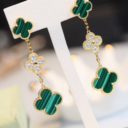 [Leaves]CLOVER EARRINGS GOLD MALACHITE DIAMOND 3 MOTIF