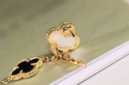 [Leaves]CLOVER EARRINGS GOLD ONYX MOP 3 MOTIF