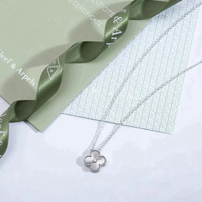 [Leaves]CLOVER  15MM DIAMOND LASER NECKLACE SILVER