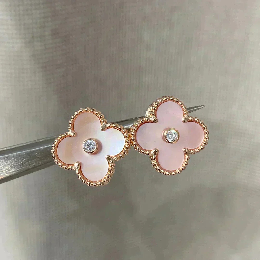 [Leaves]CLOVER MEDIUM 1 MOTIFS  PINK MOP DIAMOND EARRINGS