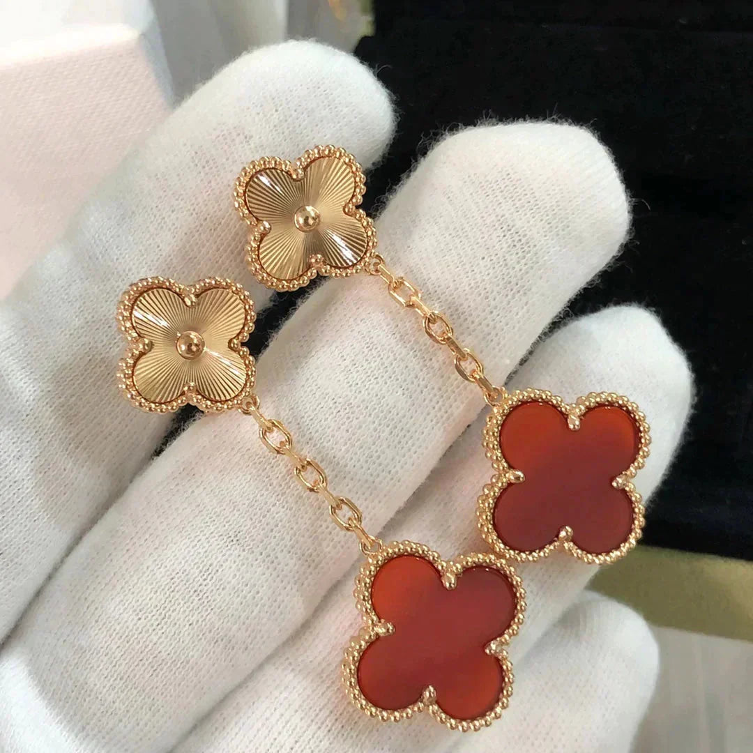 [Leaves]CLOVER 2 MOTIF  LASER CARNELIAN EARRINGS