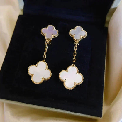 [Leaves]CLOVER 2 MOTIF WHITE MOP EARRINGS