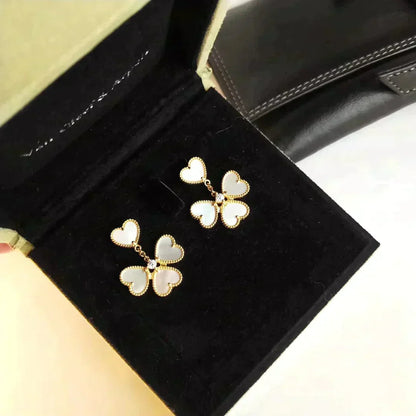 [Leaves]CLOVER SWEET WHITE MOP EARRINGS