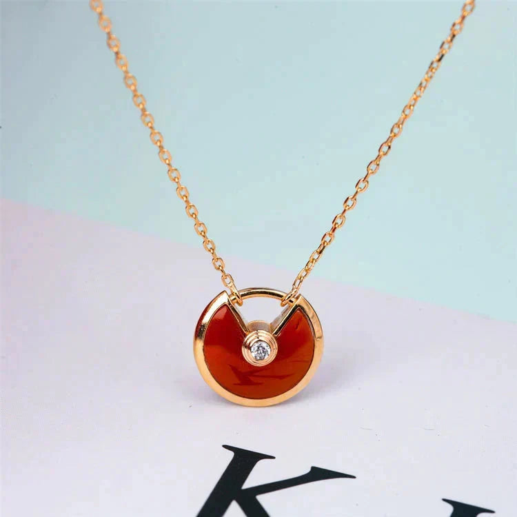 [Leaves]AMULETTE GOLD CARNELIAN ONYX NECKLACE