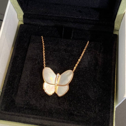 [Leaves]BUTTERFLY GOLD MOP DIAMOND NECKLACE
