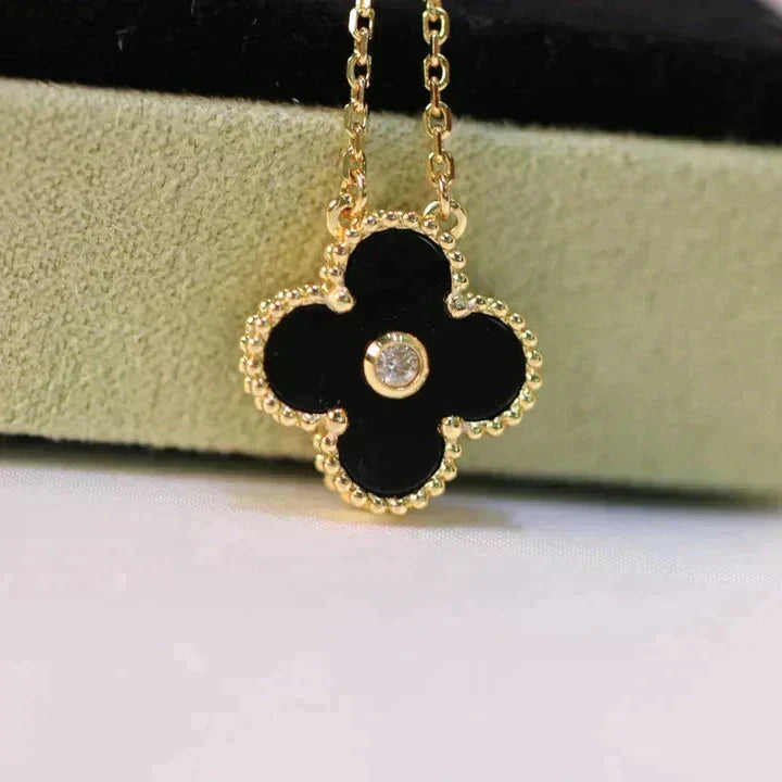 [Leaves]CLOVER 15MM DIAMOND ONYX NECKLACE