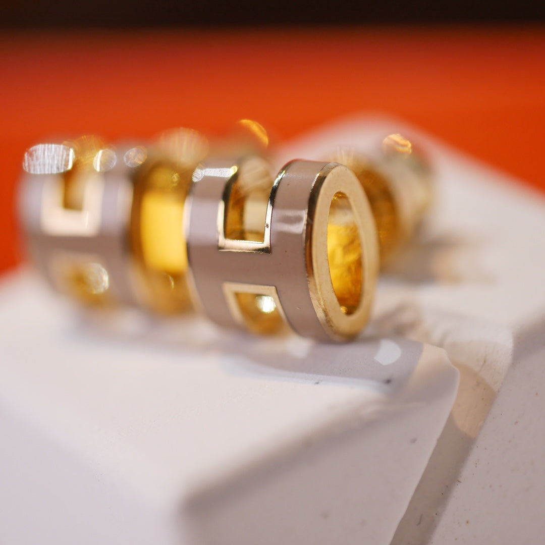 [Leaves]MINI POP H GOLD EARRINGS GREY