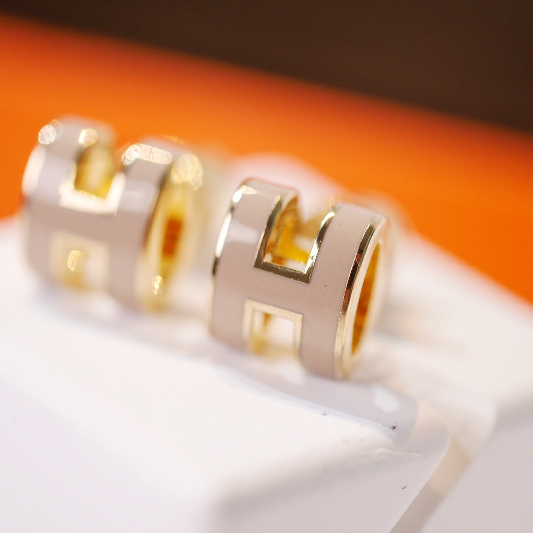 [Leaves]MINI POP H GOLD EARRINGS GREY