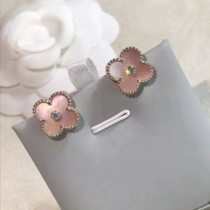 [Leaves]CLOVER MEDIUM 1 MOTIFS  PINK MOP DIAMOND EARRINGS