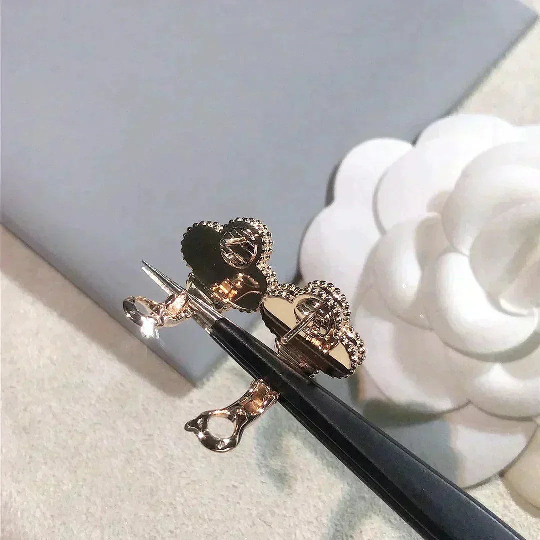 [Leaves]CLOVER MEDIUM 1 MOTIFS  PINK MOP DIAMOND EARRINGS