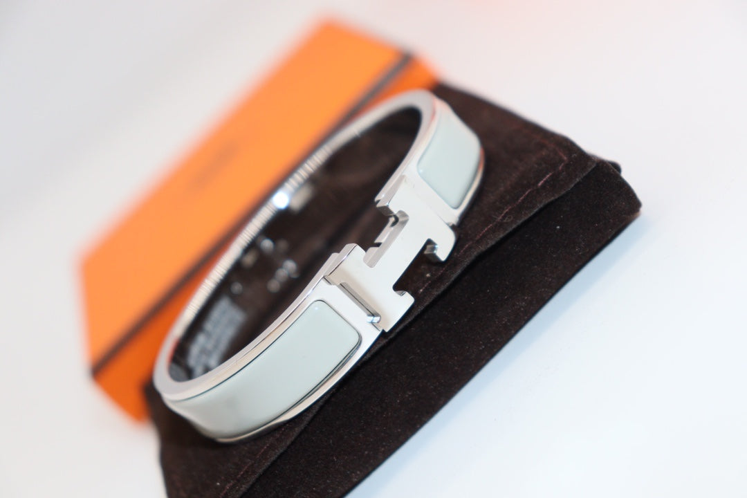 [Leaves]H LIGHT BLUE BRACELET