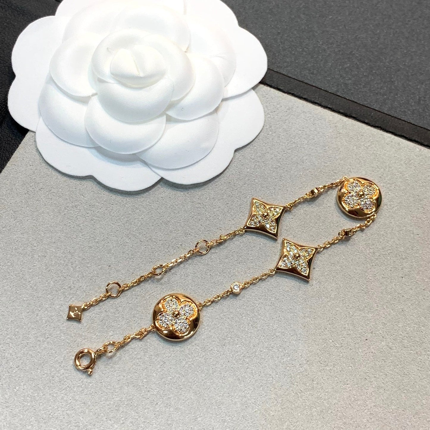 [Leaves]STAR AND SUN 4 MOTIFS GOLD DIAMONDS BRACELET