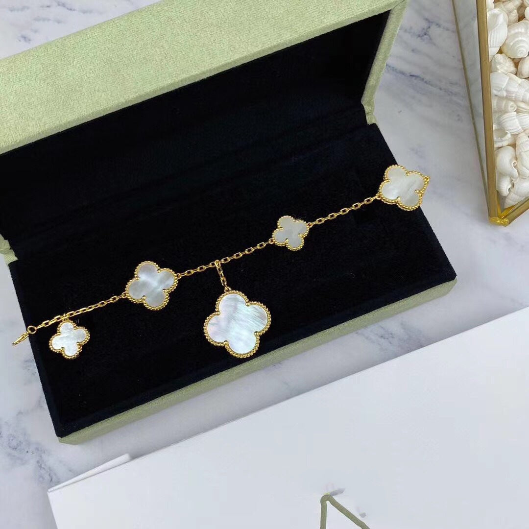 [Leaves]MAGIC CLOVER MOP GOLD BRACELET 5 MOTIFS