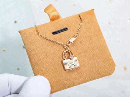 [Leaves]AMULETTE PEDANT ROSE GOLD NECKLACE