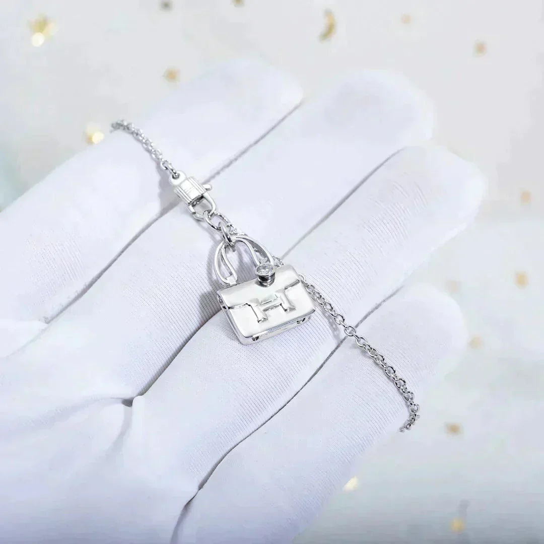 [Leaves]AMULETTE PEDANT SILVER NECKLACE