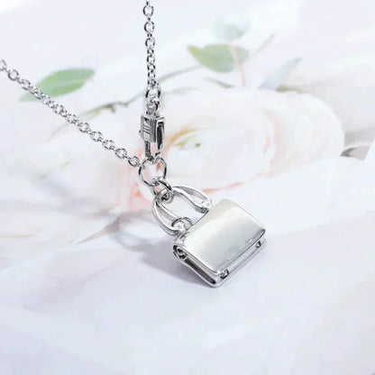 [Leaves]AMULETTE PEDANT SILVER NECKLACE