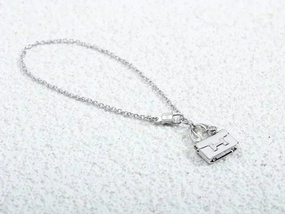 [Leaves]AMULETTE PEDANT SILVER NECKLACE