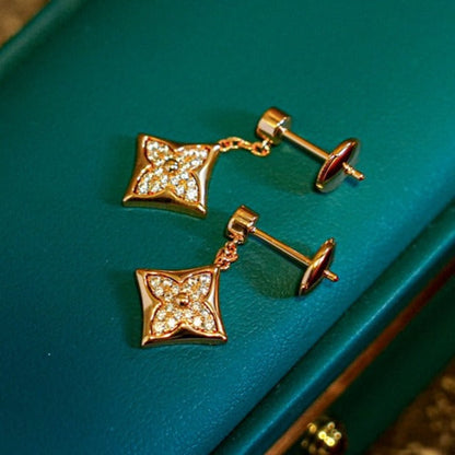 [Leaves]STAR DIAMONDS EARRINGS GOLD
