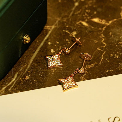 [Leaves]STAR DIAMONDS EARRINGS GOLD