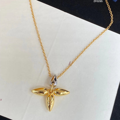 [Leaves]LOUISETTE PEDANT GOLD NECKLACE