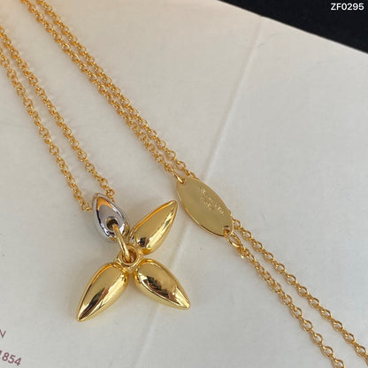 [Leaves]LOUISETTE PEDANT GOLD NECKLACE