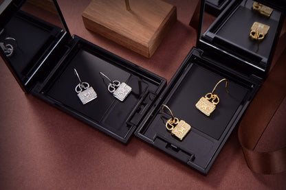 [Leaves]KELLY DIAMOND EARRINGS
