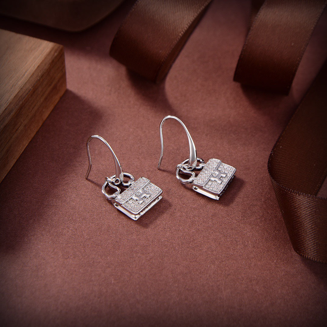 [Leaves]KELLY DIAMOND EARRINGS