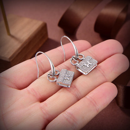[Leaves]KELLY DIAMOND EARRINGS