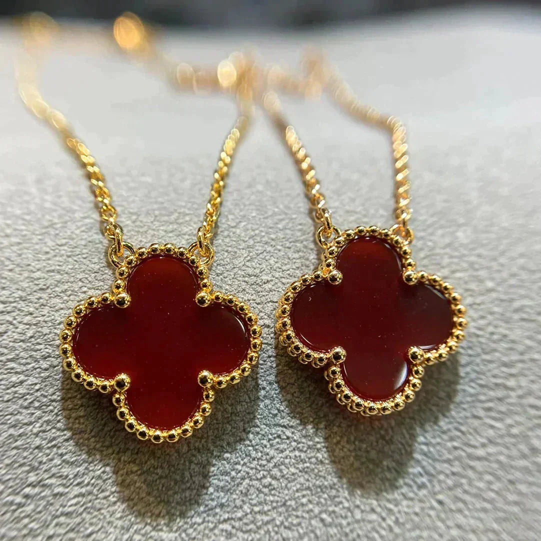 [Leaves]CLOVER 15MM CARNELIAN SINGLE FLOWER NECKLACE
