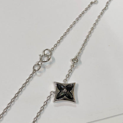 [Leaves]STAR BLACK MOP NECKLACE