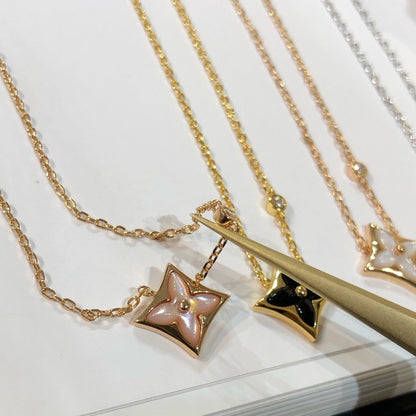 [Leaves]STAR BLACK MOP NECKLACE