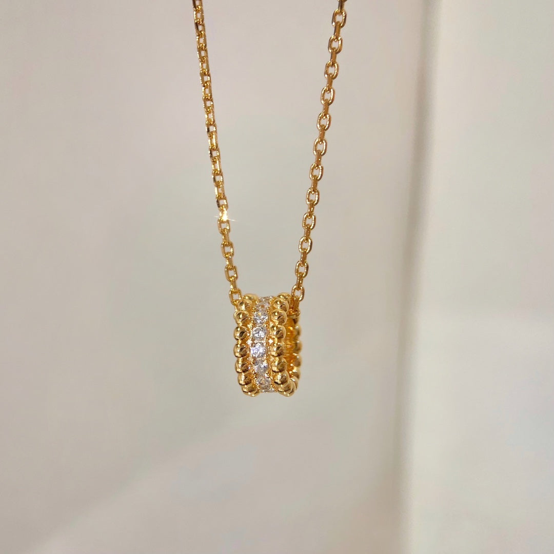 [Leaves]PERLEE DIAMOND NECKLACE