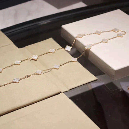 [Leaves]CLOVER 20 MOTIFS WHITE MOP NECKLACE