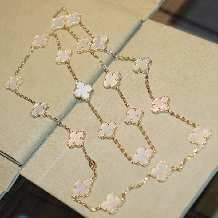 [Leaves]CLOVER 20 MOTIFS WHITE MOP NECKLACE