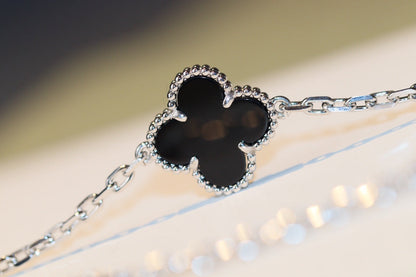[Leaves]CLOVER 20 MOTIFS ONYX DIAMOND SILVER