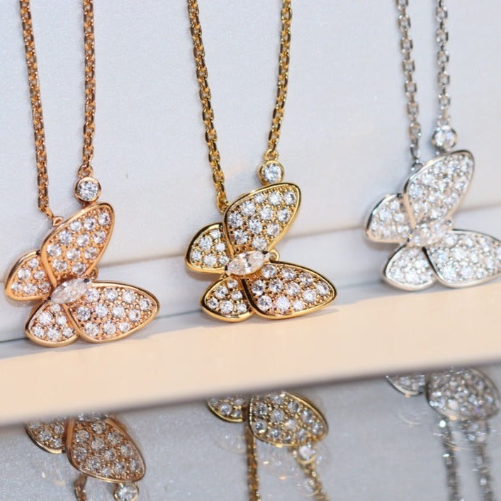 [Leaves]BUTTERFLY DIAMOND CHARM NECKLACE
