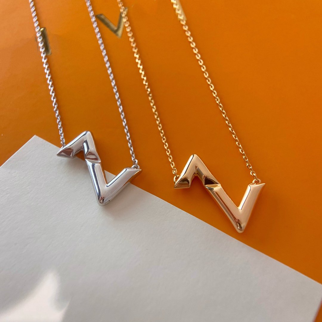 [Leaves]VOLTE UPSIDE DOWN NECKLACE
