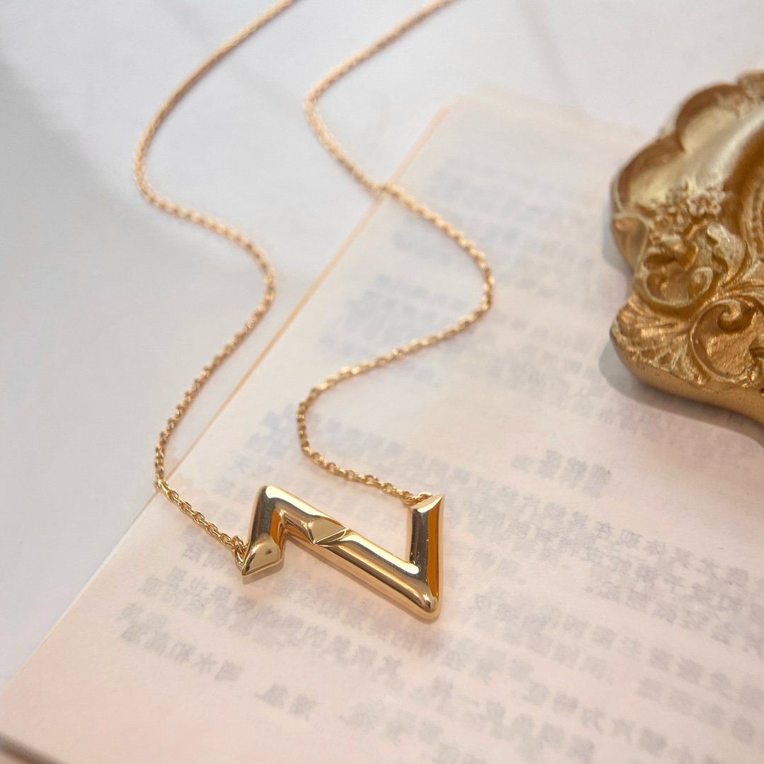 [Leaves]VOLTE UPSIDE DOWN NECKLACE