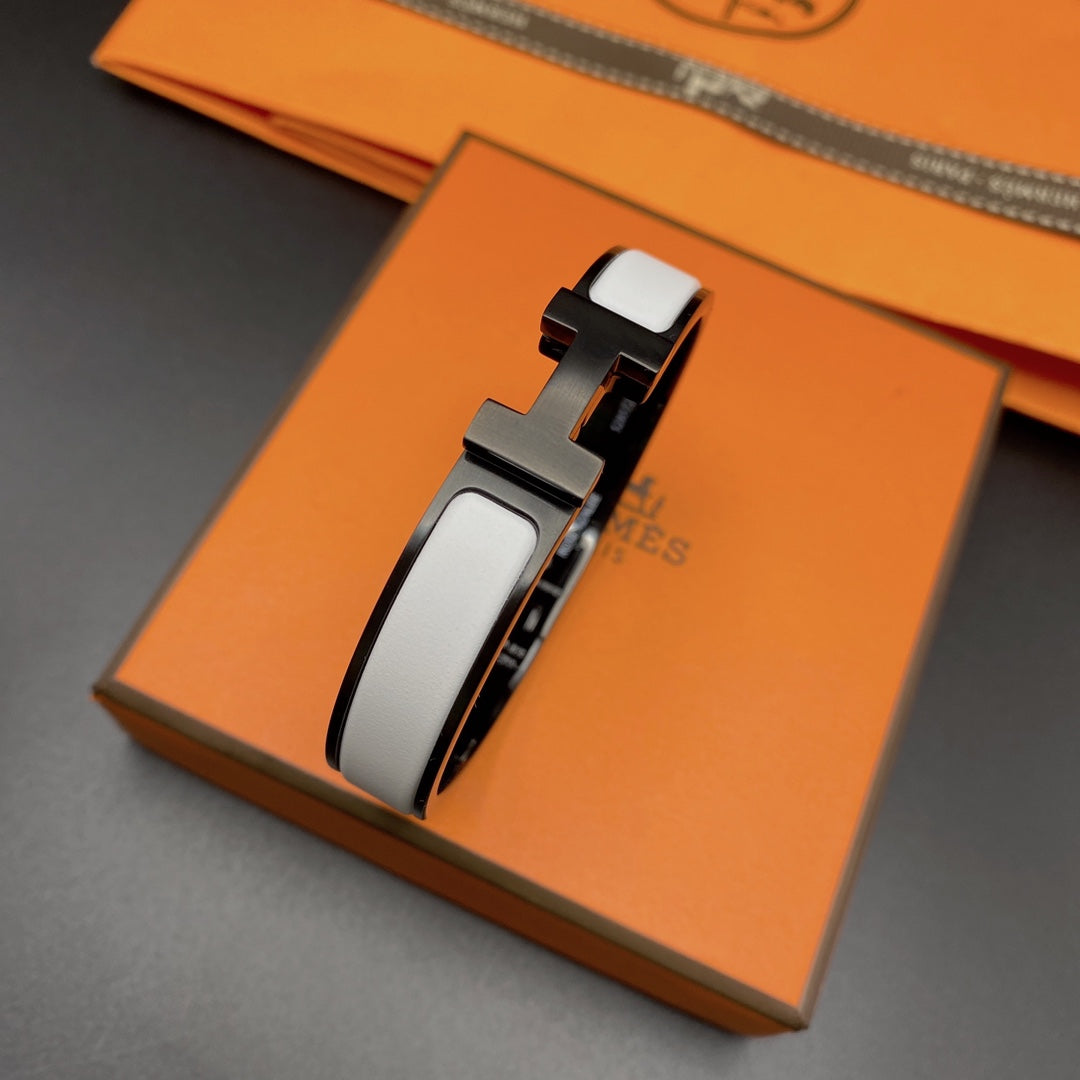 [Leaves]H BRACELET 12MM BLACK WHITE CERAMIC