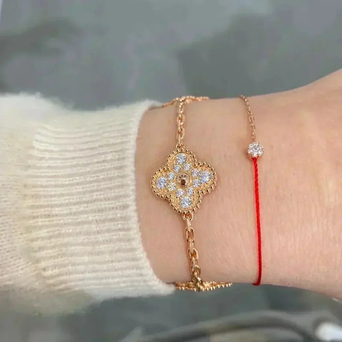 [Leaves]LUCKY CLOVER 5-MOTIF BRACELET - FULL-DIAMOND