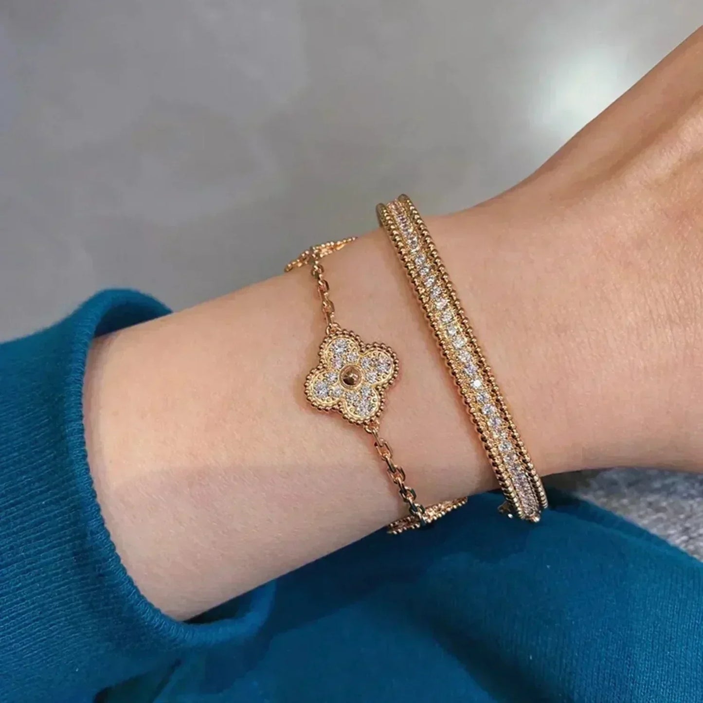 [Leaves]LUCKY CLOVER 5-MOTIF BRACELET - FULL-DIAMOND